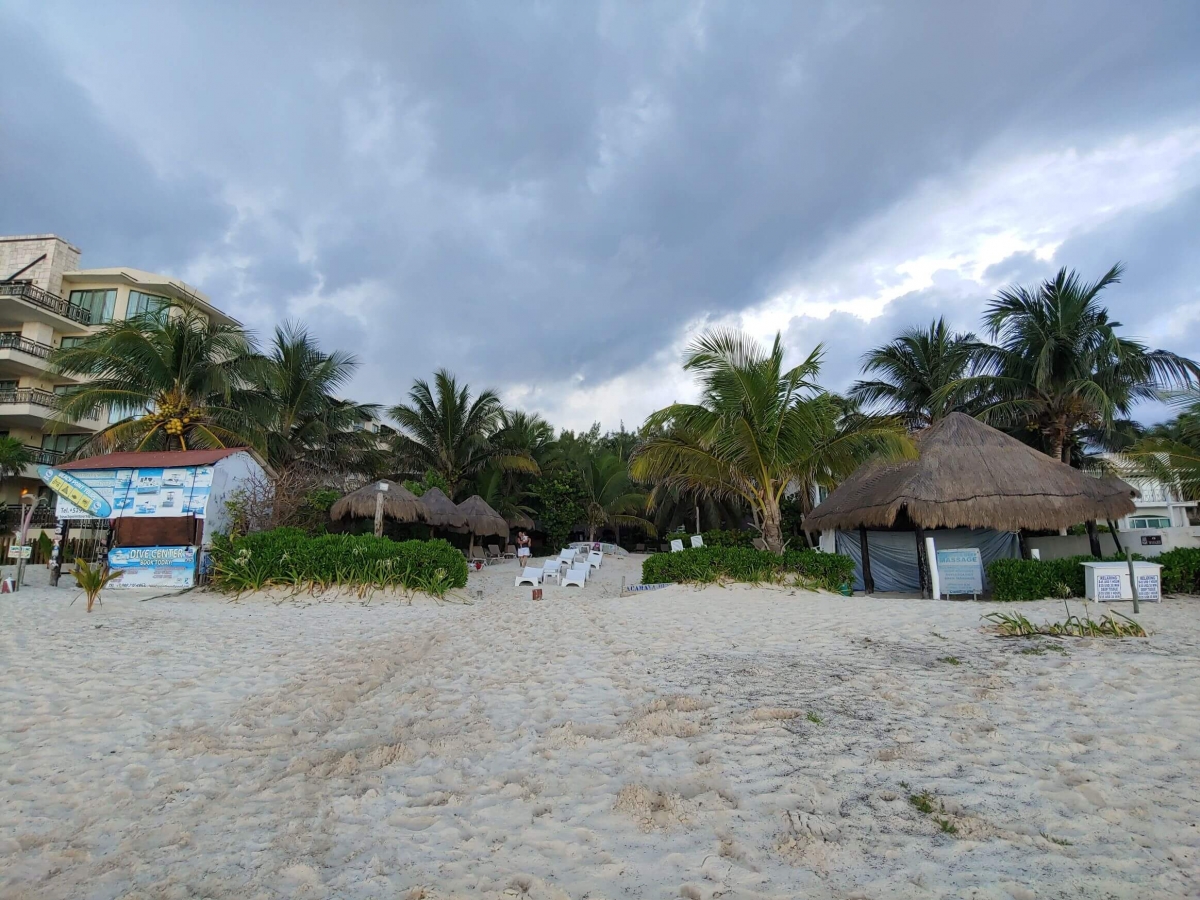 Terreno Hotelero frente al mar en venta, Puerto Morelos, Cancun.