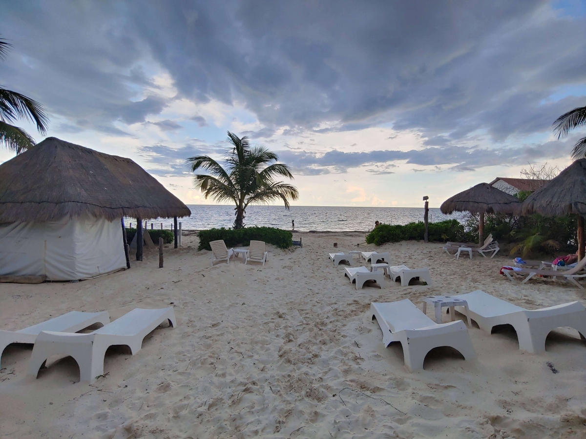 Terreno Hotelero frente al mar en venta, Puerto Morelos, Cancun.