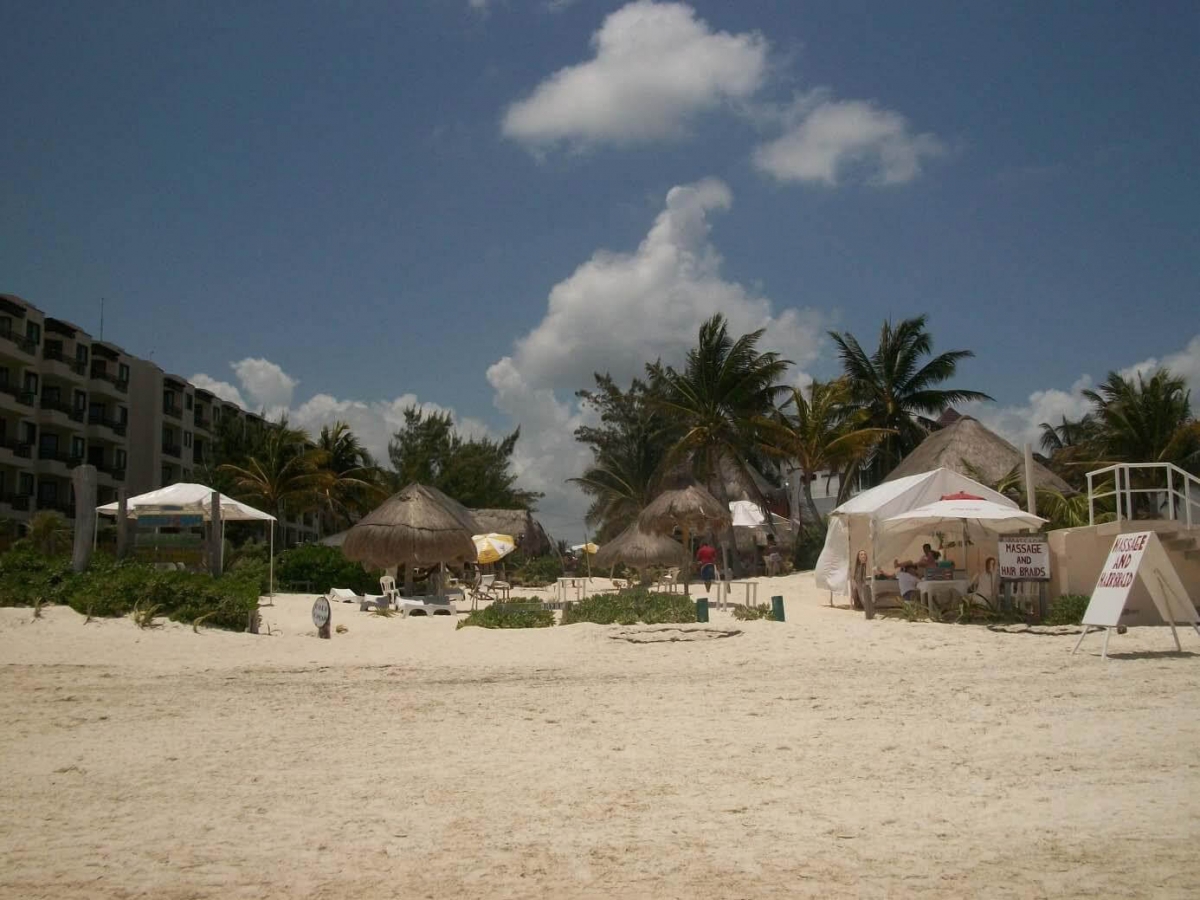 Terreno Hotelero frente al mar en venta, Puerto Morelos, Cancun.