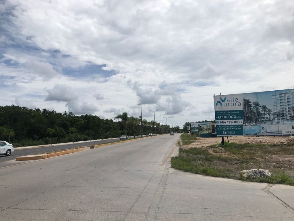 Terreno en esquina, ejidal con orden de ocupaci&oacute;n, uso de suelo mixto industrial-residencial, en el