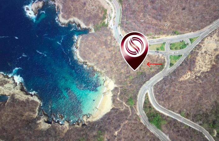 Terreno frente al mar, 57 metros de playa, Uso de suelo: residencial-turistico Ideal para hotel bout