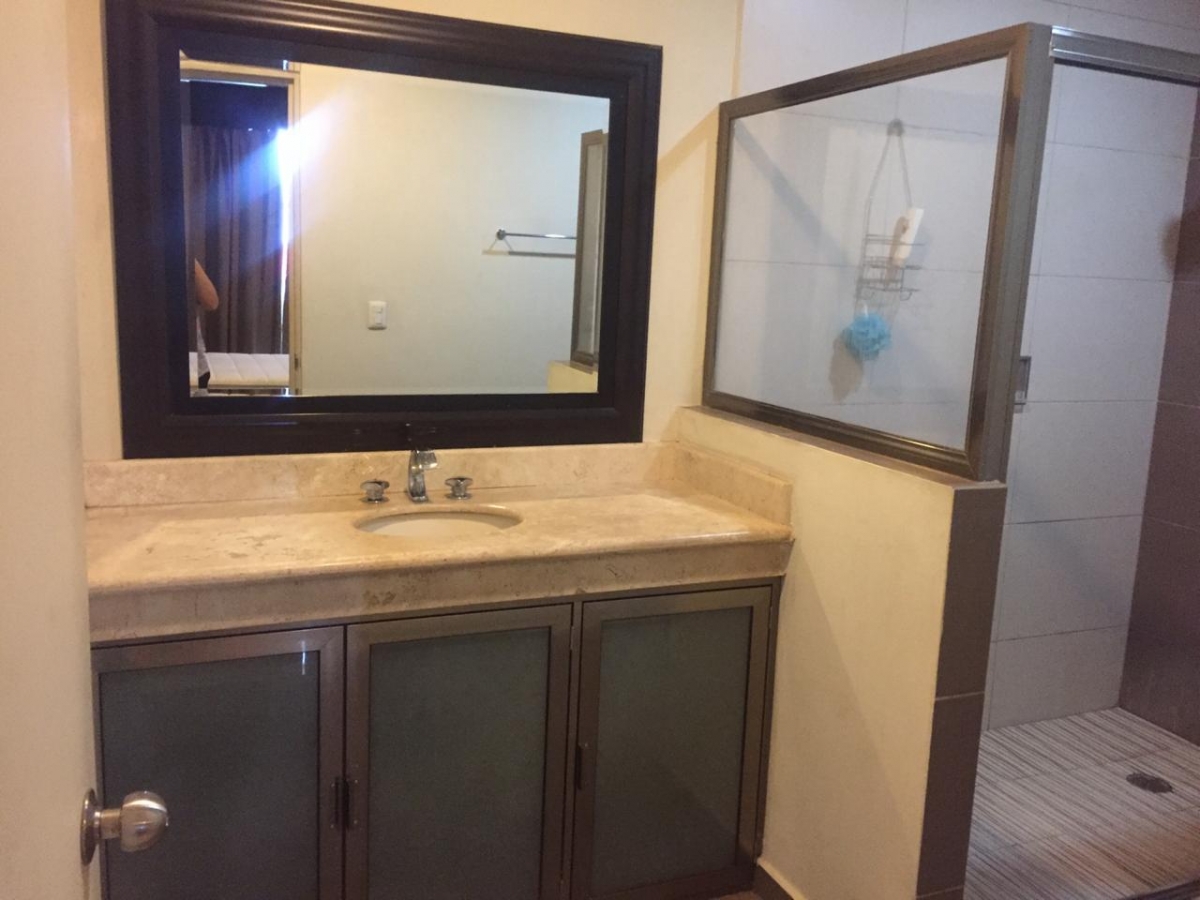 Building with 3 apartments for sale in Cozumel, Avenue 65. in INVIQROO neighborhood,