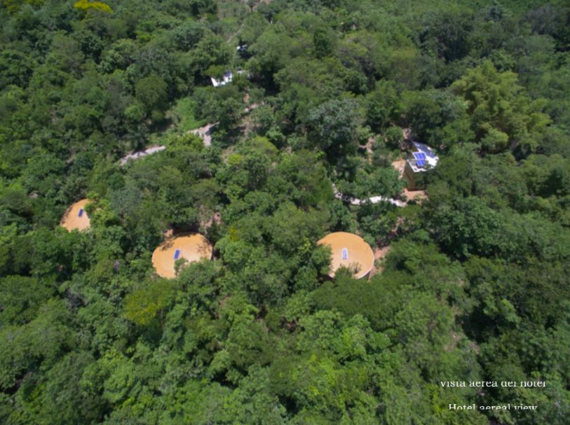 Hotel boutique en el bosque,  ecol&oacute;gico, 4 suites a la orilla de peque&ntilde;o rio, cerca