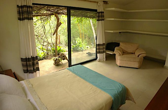 Hotel boutique en el bosque,  ecol&oacute;gico, 4 suites a la orilla de peque&ntilde;o rio, cerca