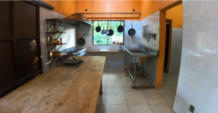 Hotel boutique en el bosque,  ecol&oacute;gico, 4 suites a la orilla de peque&ntilde;o rio, cerca