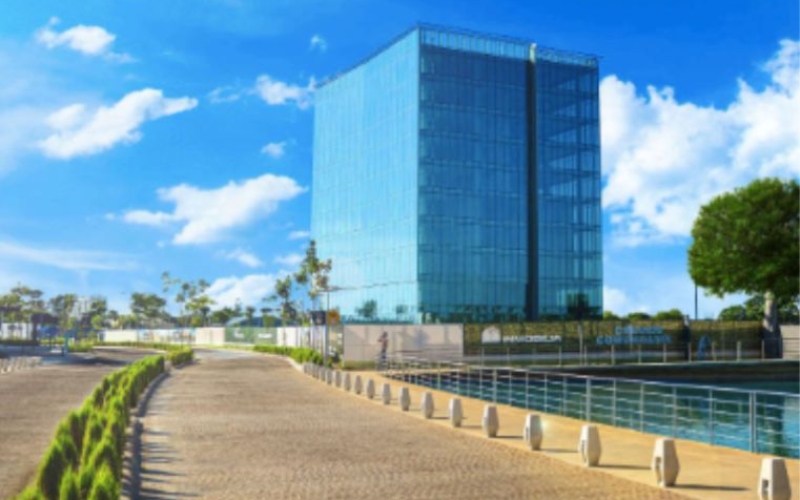 Oficina en venta, edificio moderno certificacion LEED 113 m2, rodeado de areas verdes, lagos y centr