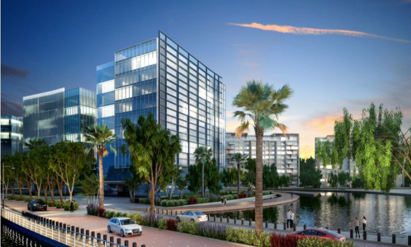 Oficina en Edificio moderno certificaci&oacute;n LEED 125 m2, rodeado de &aacute;reas verdes, lagos y centro comer