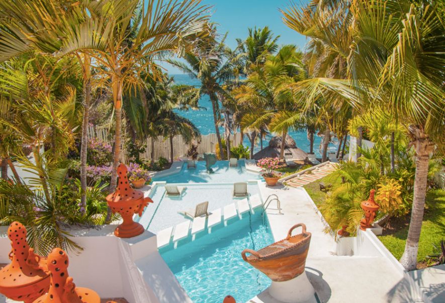 Hotel boutique frente al mar 17 habitaciones, vistas al mar y la monta&ntilde;a, en venta, Huatulco.