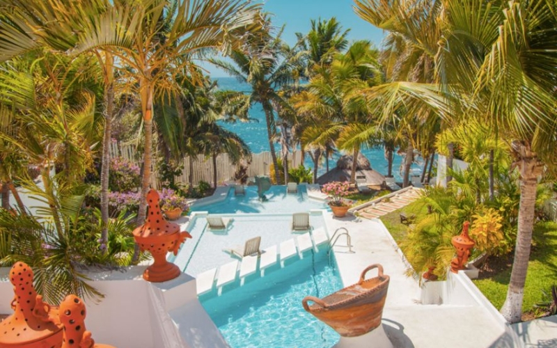 Hotel boutique frente al mar 17 habitaciones, vistas al mar y la monta&ntilde;a, en venta, Huatulco.