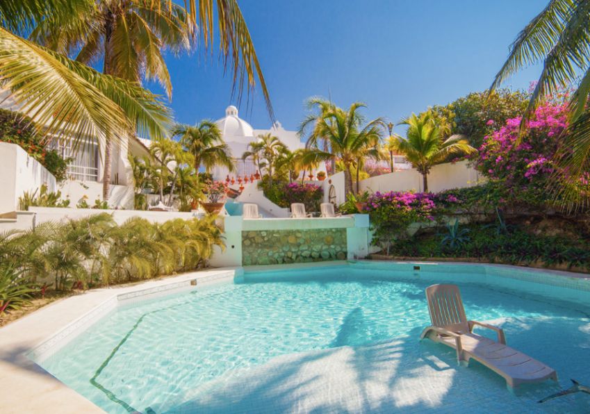 Hotel boutique frente al mar 17 habitaciones, vistas al mar y la monta&ntilde;a, en venta, Huatulco.