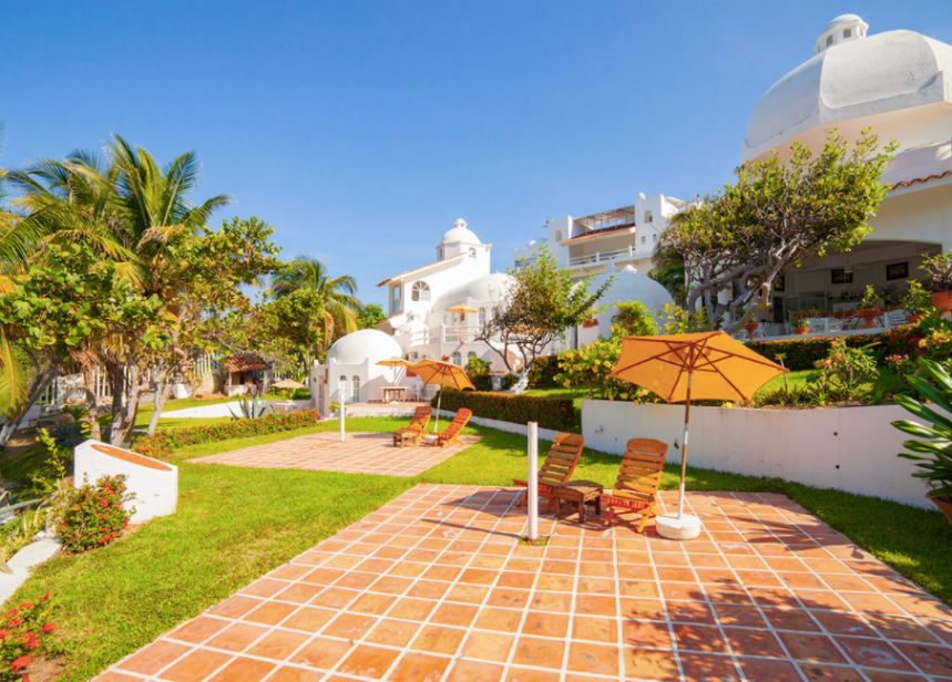 Hotel boutique frente al mar 17 habitaciones, vistas al mar y la monta&ntilde;a, en venta, Huatulco.