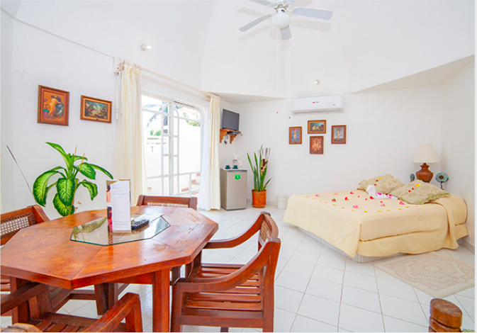 Hotel boutique frente al mar 17 habitaciones, vistas al mar y la monta&ntilde;a, en venta, Huatulco.