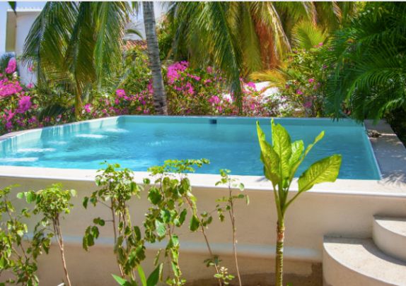 Hotel boutique frente al mar 17 habitaciones, vistas al mar y la monta&ntilde;a, en venta, Huatulco.