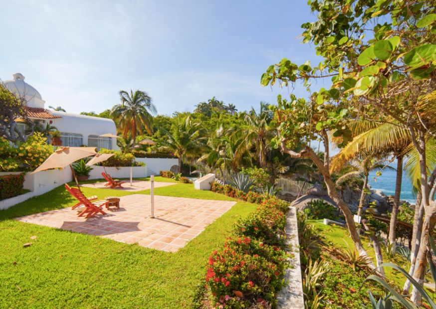 Hotel boutique frente al mar 17 habitaciones, vistas al mar y la monta&ntilde;a, en venta, Huatulco.