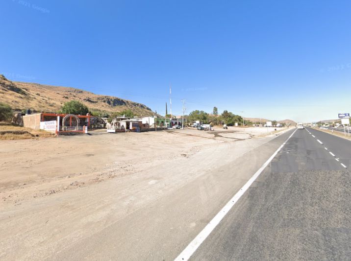 7 Hectareas de Predio r&uacute;stico cerril, sobre carretera, 450 pesos por m2, carretera 57, San Luis Poto