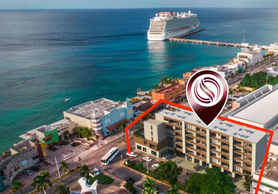 Local comercial sobre el Malec&oacute;n de Cozumel, a 50 metros del mar, sobre avenida comercial, pre-const