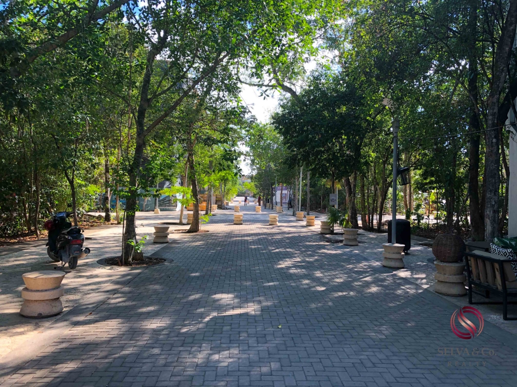 Terreno multifamiliar para desarrollo en Aldea Zama