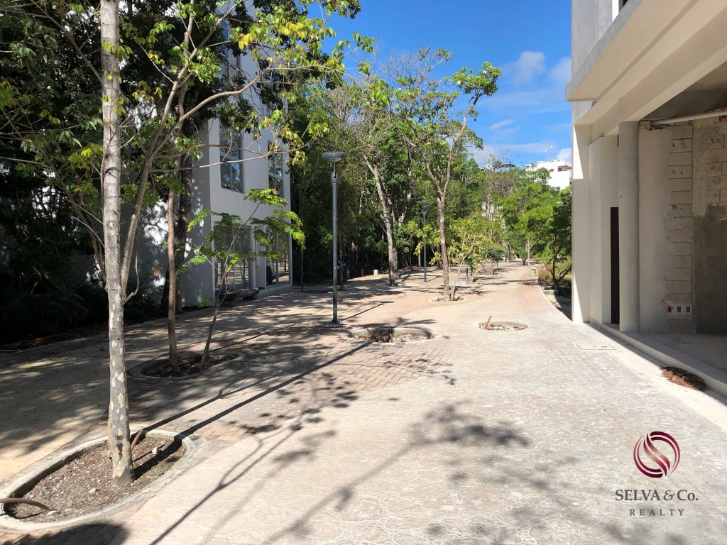 Terreno multifamiliar para desarrollo en Aldea Zama