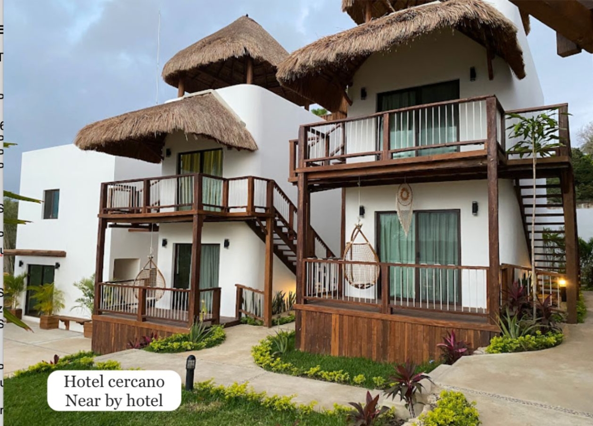 26 Hect&aacute;reas frente a la laguna en venta Bacalar, 8 cuartos por hect&aacute;rea, venta.