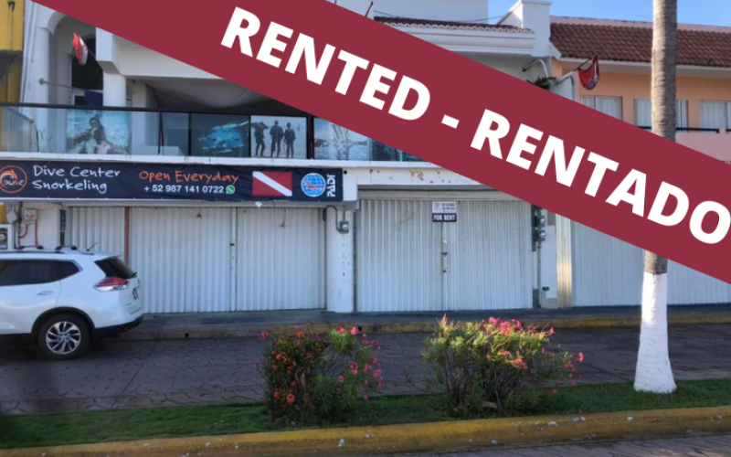 Local PRECIO REDUCIDO con vista al mar- sobre el Malec&oacute;n de Cozumel, en renta.