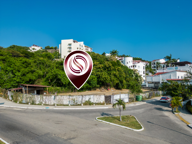 Commercial premises of 161 m2, on main avenue, 650 meters from the sea in pre-construction, for sale