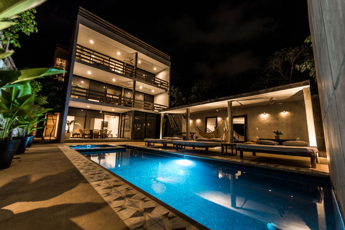 Hotel en pre-construccion, 12 habitaciones, venta en Tulum, 8 minutes de la zona hotelera,  Region 1