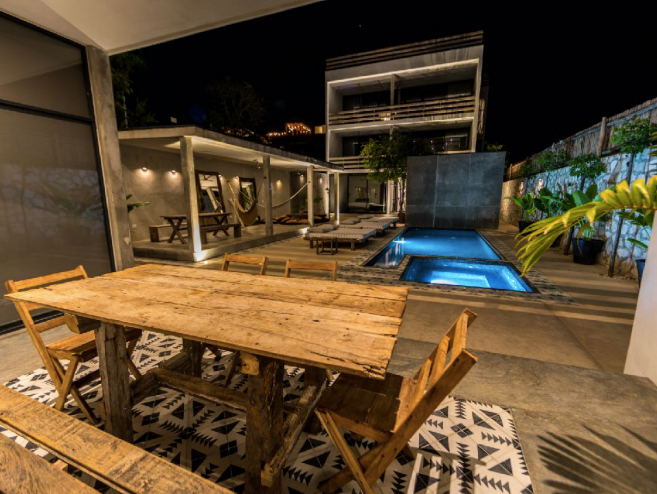 Hotel en pre-construccion, 12 habitaciones, venta en Tulum, 8 minutes de la zona hotelera,  Region 1