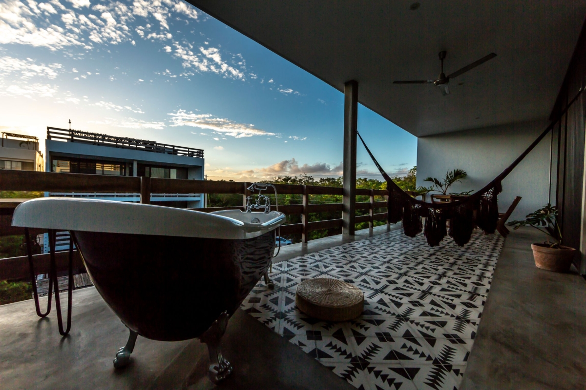 Hotel en pre-construccion, 12 habitaciones, venta en Tulum, 8 minutes de la zona hotelera,  Region 1