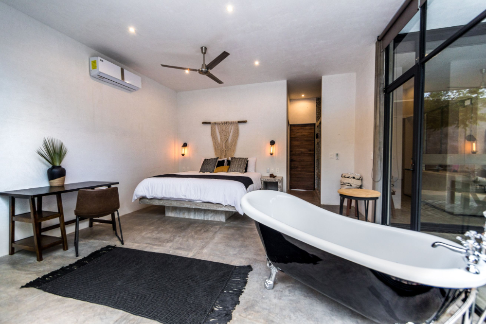 Hotel en pre-construccion, 12 habitaciones, venta en Tulum, 8 minutes de la zona hotelera,  Region 1