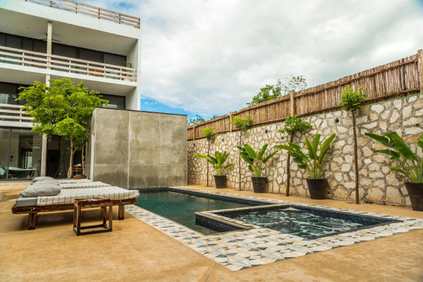 Hotel en pre-construccion, 12 habitaciones, venta en Tulum, 8 minutes de la zona hotelera,  Region 1