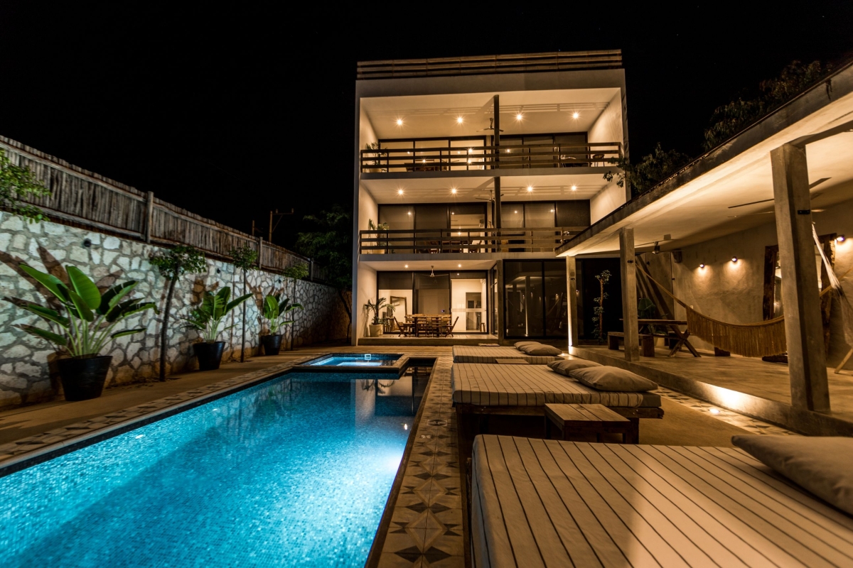 Edificio de 6 departamentos, 12 habitaciones, en pre-construccion, venta Tulum. 4,6 km de la zona ho