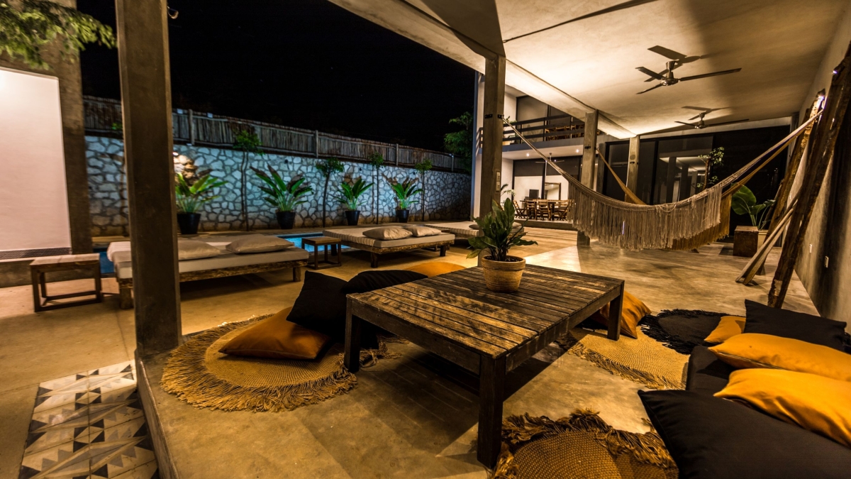 Edificio de 6 departamentos, 12 habitaciones, en pre-construccion, venta Tulum. 4,6 km de la zona ho