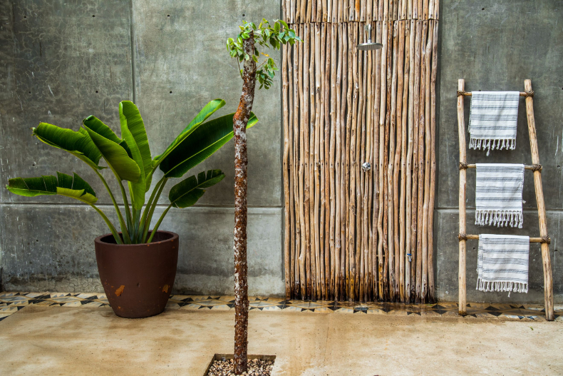 Edificio de 6 departamentos, 12 habitaciones, en pre-construccion, venta Tulum. 4,6 km de la zona ho