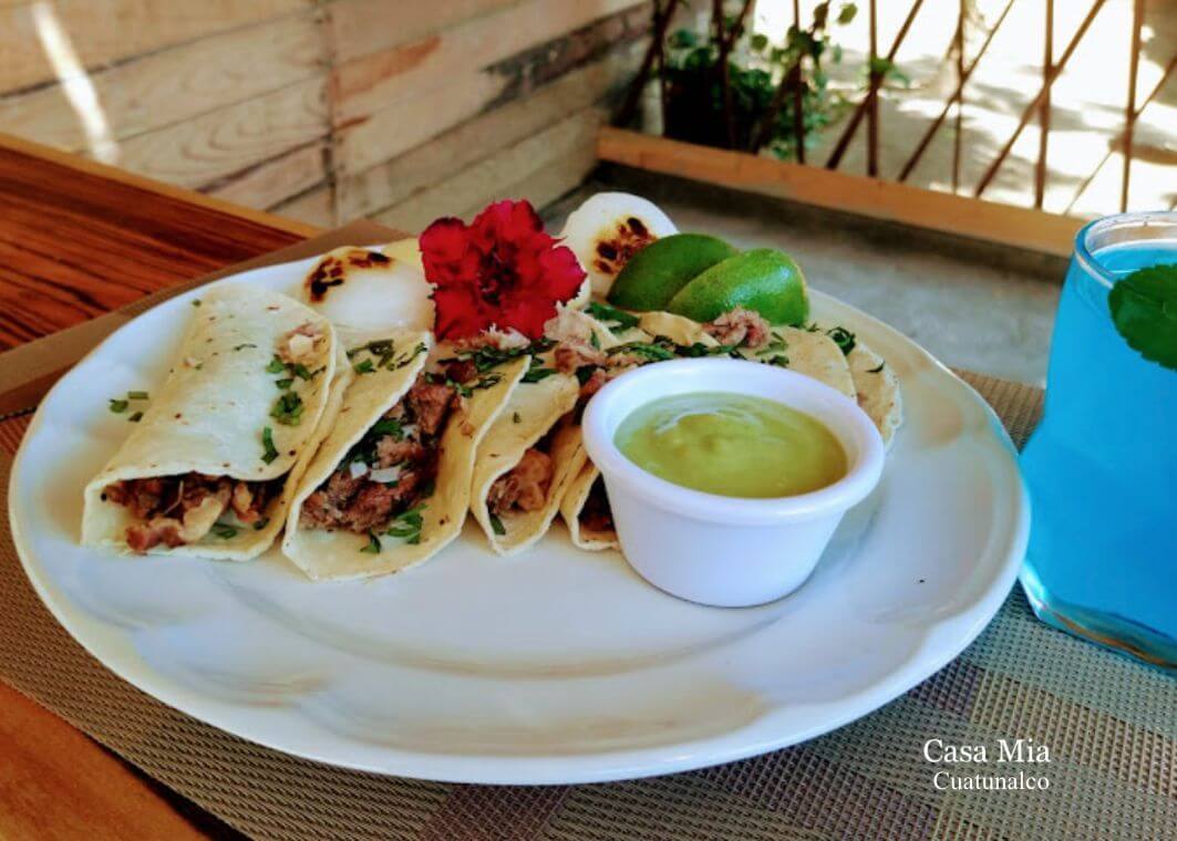 Terreno para desarrollador a 9 minutos de Playa Cuatunalco, 15 minutos del Aeropuerto de Huatulco.