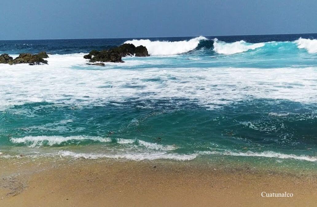 Terreno para desarrollador a 9 minutos de Playa Cuatunalco, 15 minutos del Aeropuerto de Huatulco.