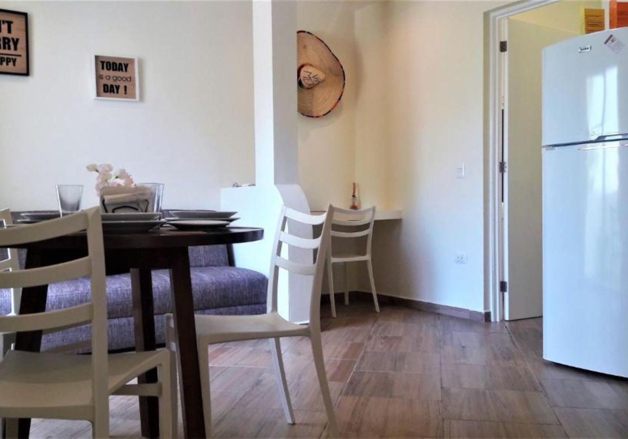 Hotel en operaci&oacute;n, a unos minutos de la playa, en venta Playa del Carmen.