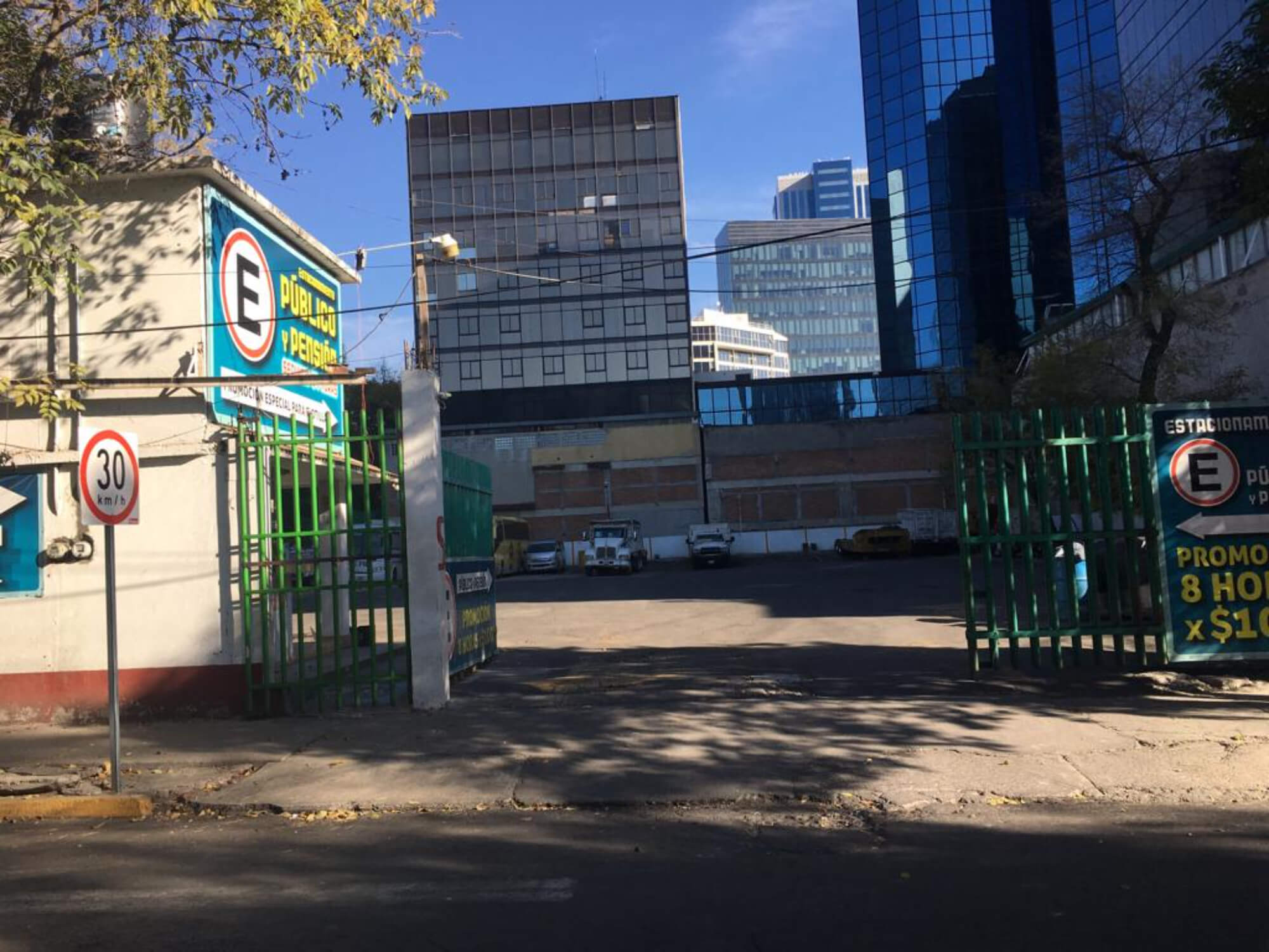 Venta de Terreno, cerca de Av. Insurgentes Sur, una de las avenidas m&aacute;s importantes de la ciudad de