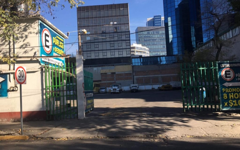 Venta de Terreno, cerca de Av. Insurgentes Sur, una de las avenidas m&aacute;s importantes de la ciudad de