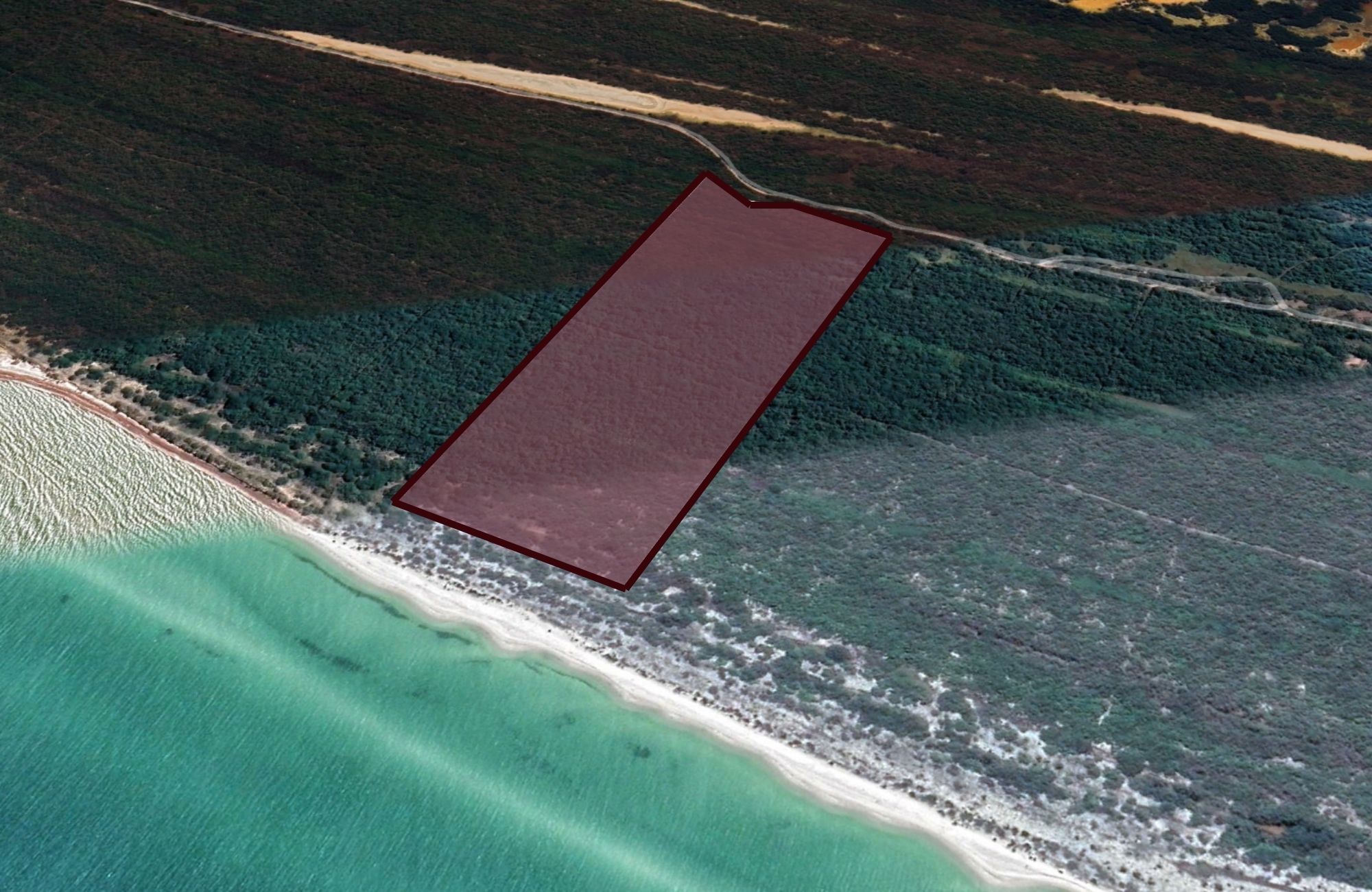 Lote frente al mar de 9,404 m2, multifamiliar, en venta Yucatan.