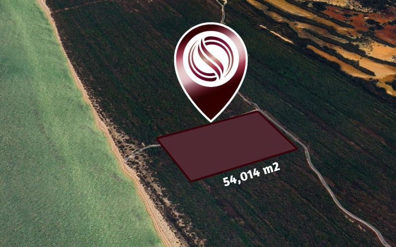 Lote frente al mar de 54,014 m2, multifamiliar, en venta Yucatan.