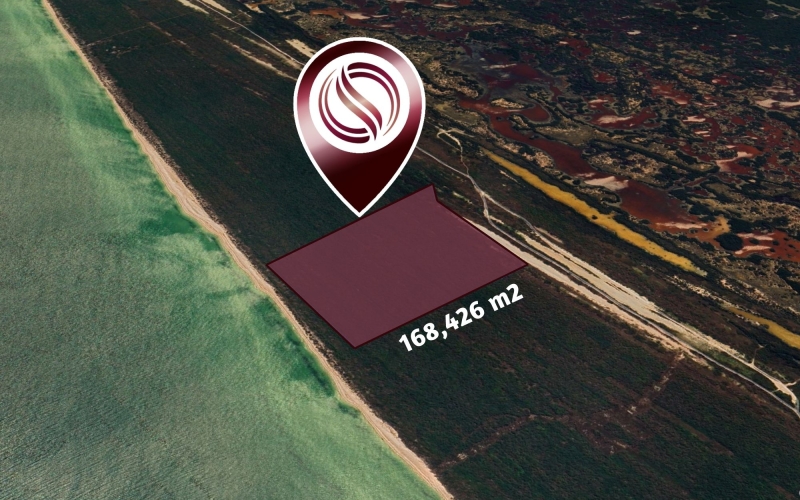 Lote frente al mar de 168,426 m2, multifamiliar, en venta Yucatan.