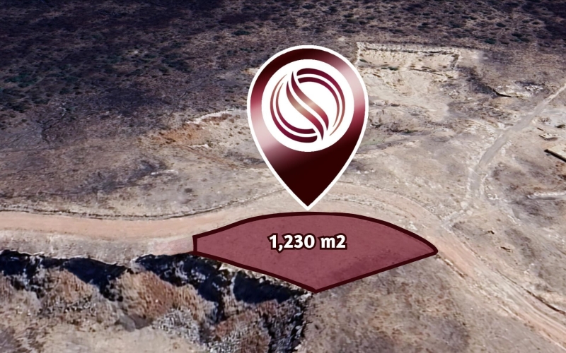 Macrolote uso mixto de 1,230 m2 en venta, en la entrada de Juriquilla.