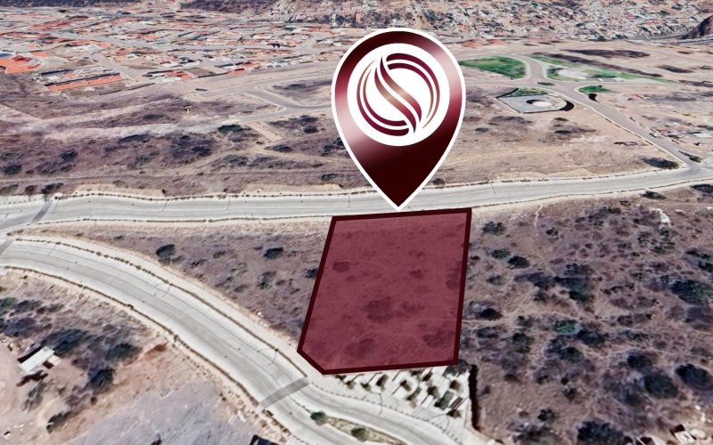 Macrolote mixto de 3,255 m2 en desarrollo urbano vertical, venta Quer&eacute;taro.