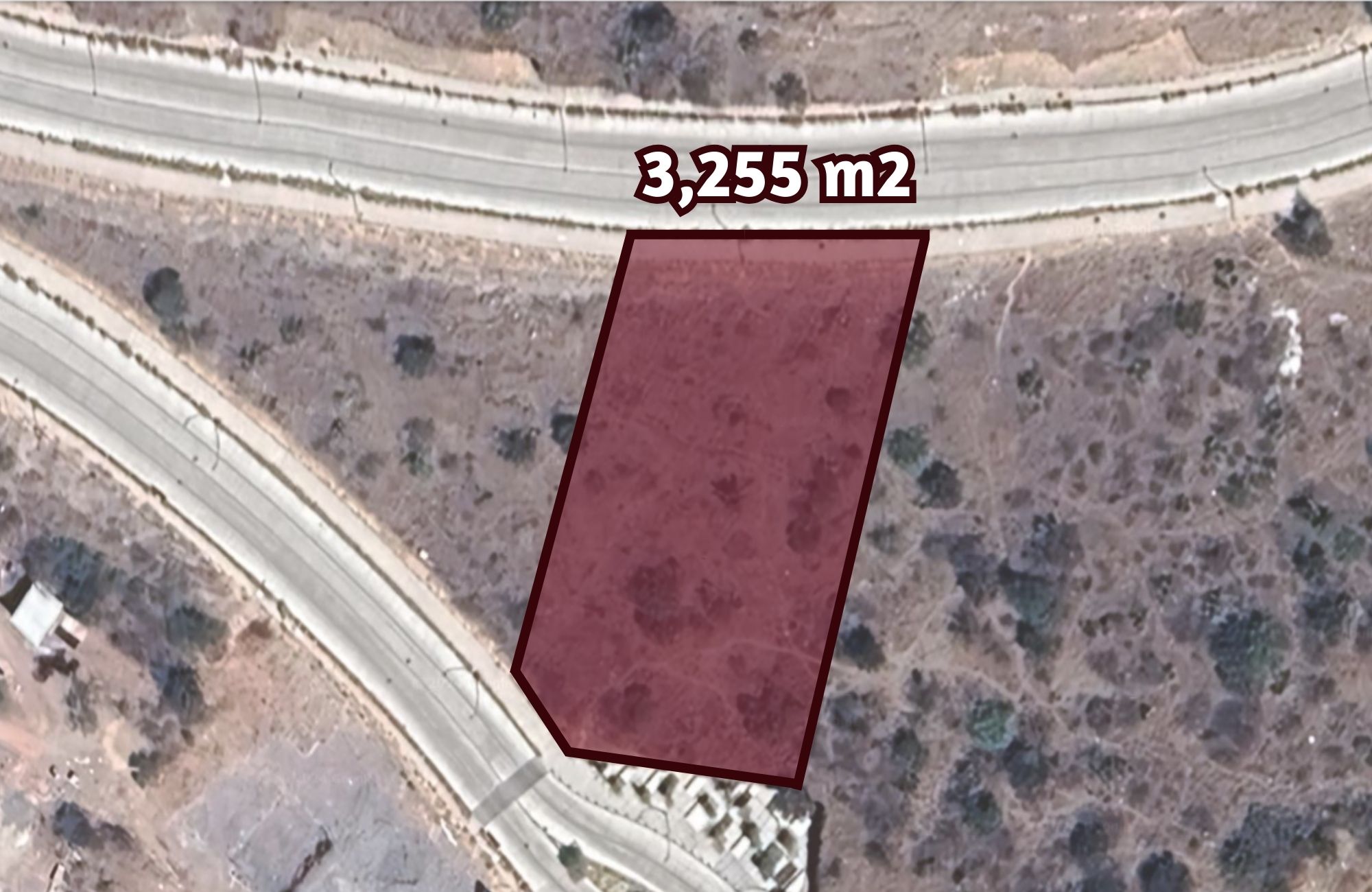Macrolote mixto de 3,255 m2 en desarrollo urbano vertical, venta Quer&eacute;taro.