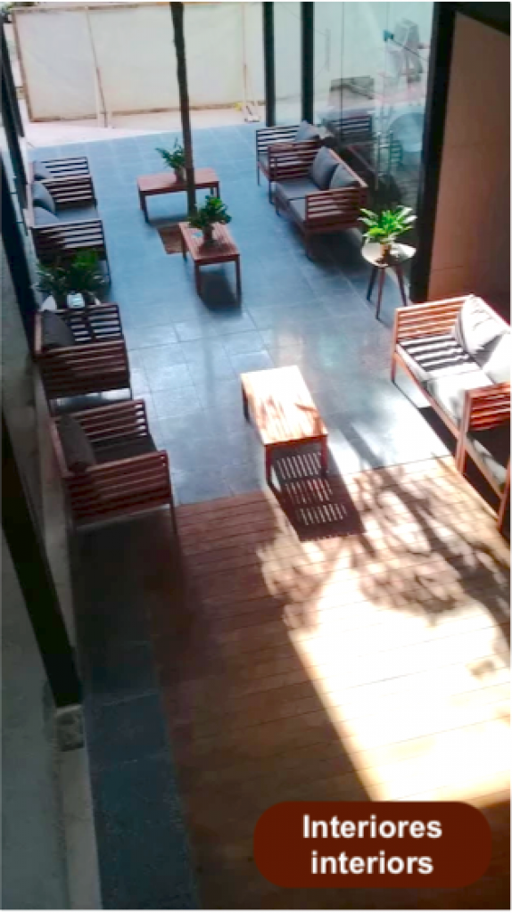 Local comercial en moderno edificio a la venta en Tulum