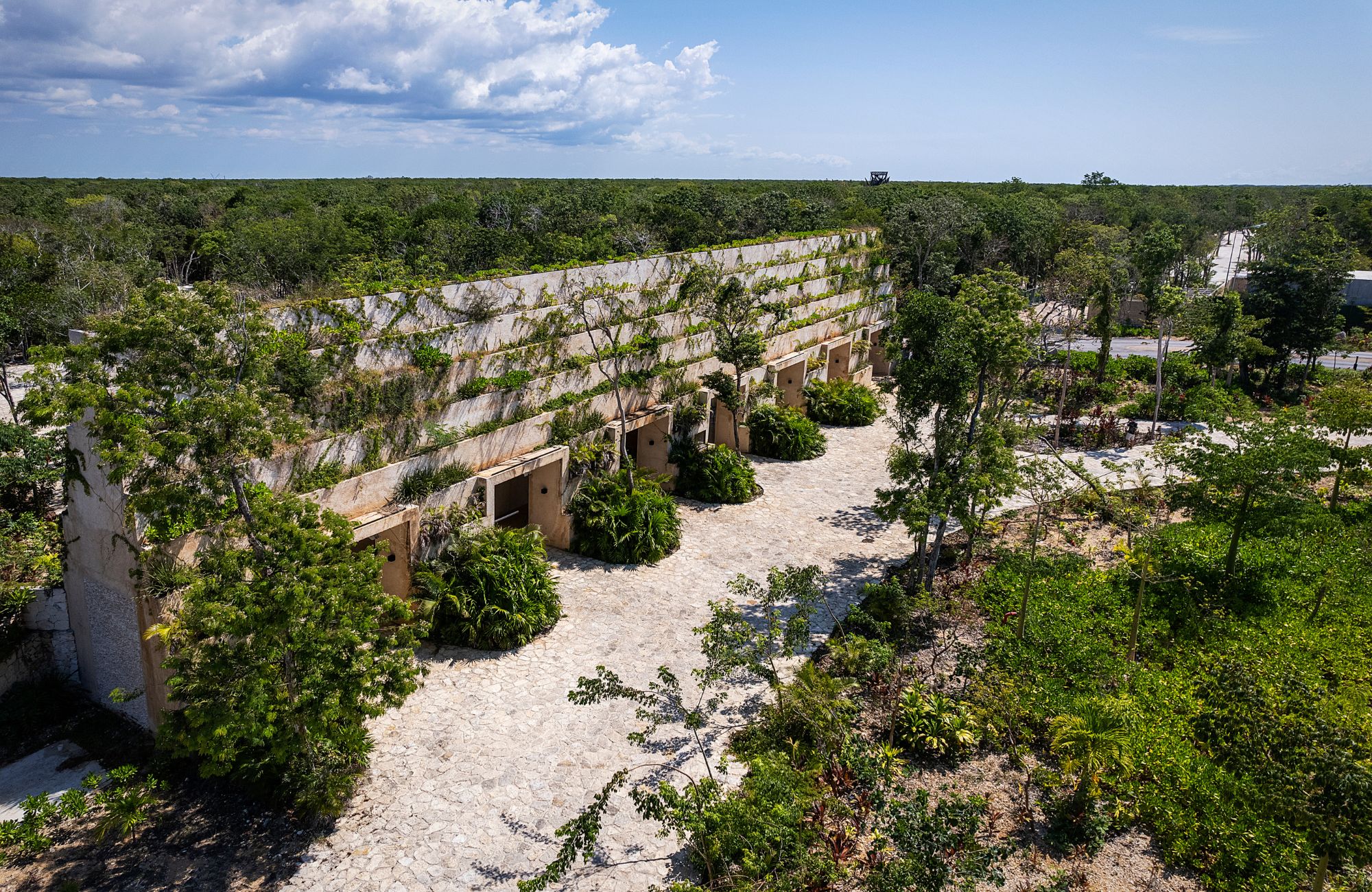 Macrolote premium de 1,430 m2, en residencial privado, en venta Tulum.