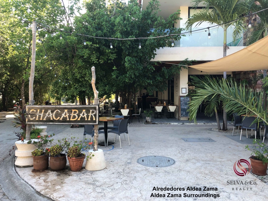 Local comercial en edificio a la venta en Tulum