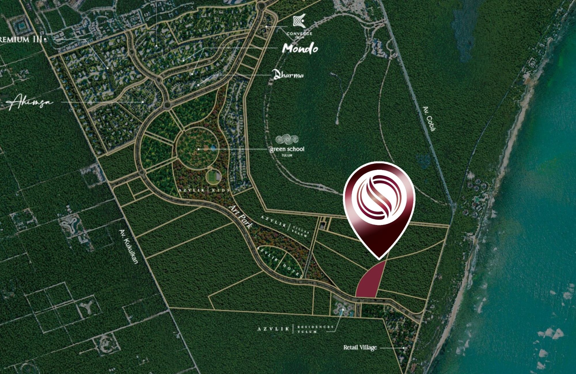 Terreno multifamiliar de 23,392 m2 a minutos del mar, en venta Aldea Zama Tulum.
