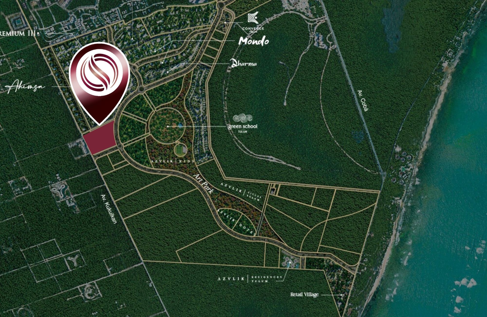 Terreno multifamiliar de 23,392 m2 a minutos del mar, en venta Aldea Zama Tulum.