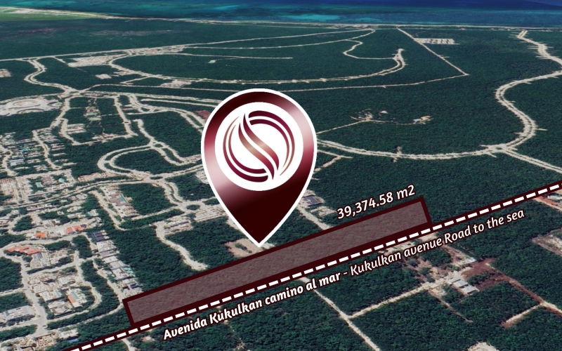 Terreno multifamiliar de 39,374 m2 a minutos del mar, en venta Aldea Zama Tulum.